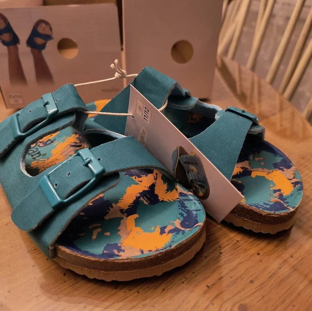Boys kids camo buckle slip-on blue flip-flops shoes NEW tag orange summer spring